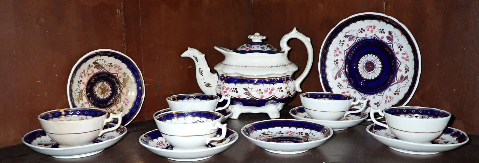 Gaudy Welsh Teapot Cups & Saucers (1 of 4)