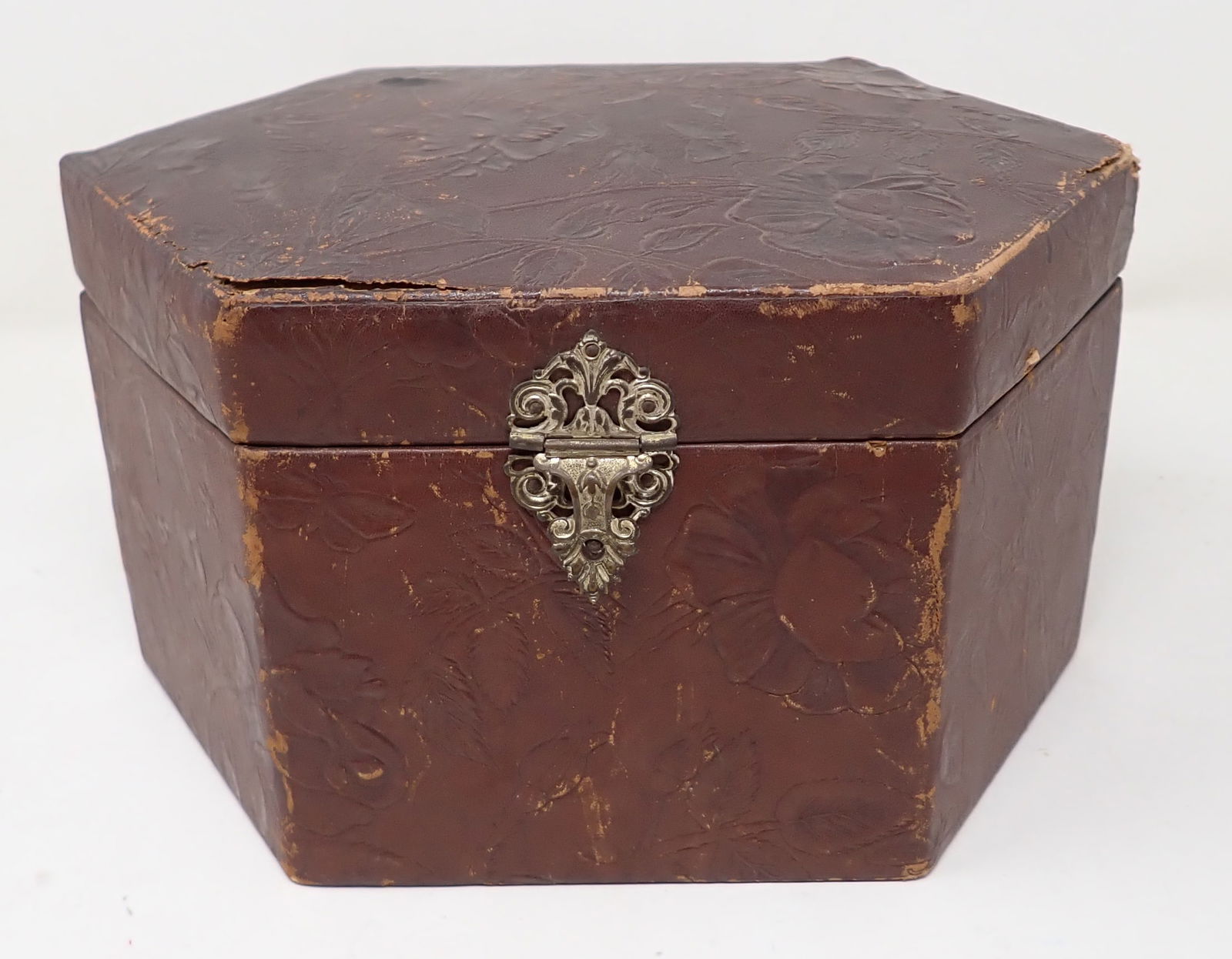 Leather Hat Box: Apprx 7" x 9 1/4" x 5 1/4" tall.