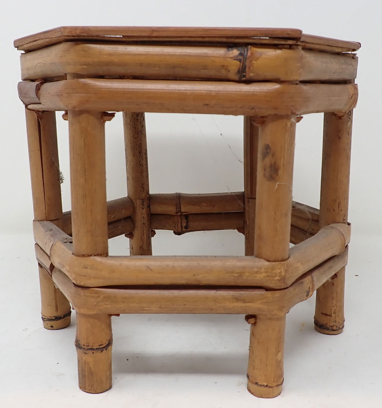 Bamboo Figurine Stand: Approx 6 1/2" x 7 1/2" x 6 3/4" tall