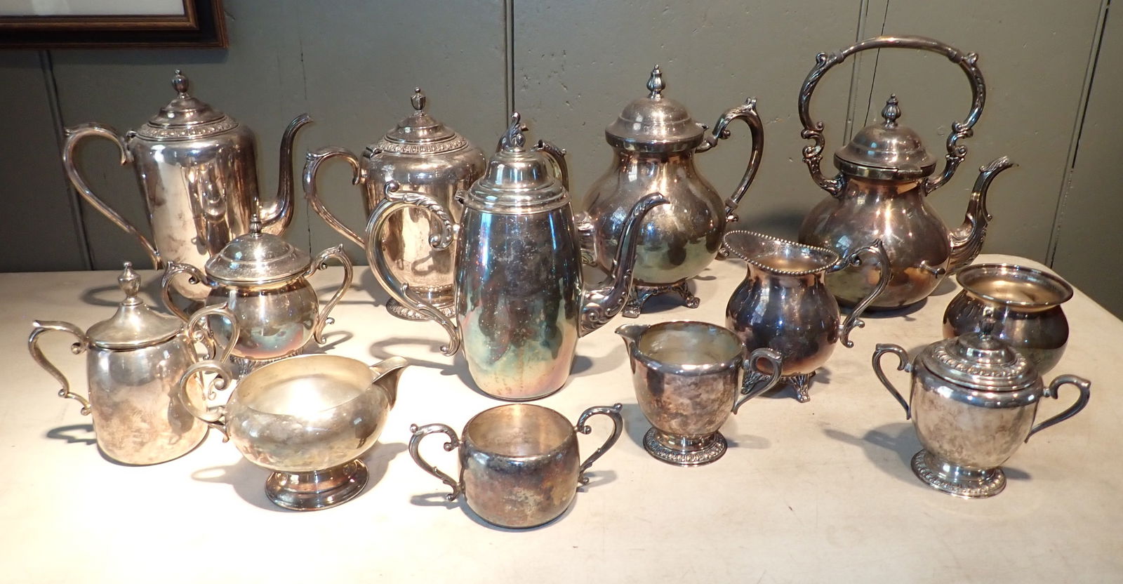 Silverplate Teapots Creamers & Sugars (1 of 5)