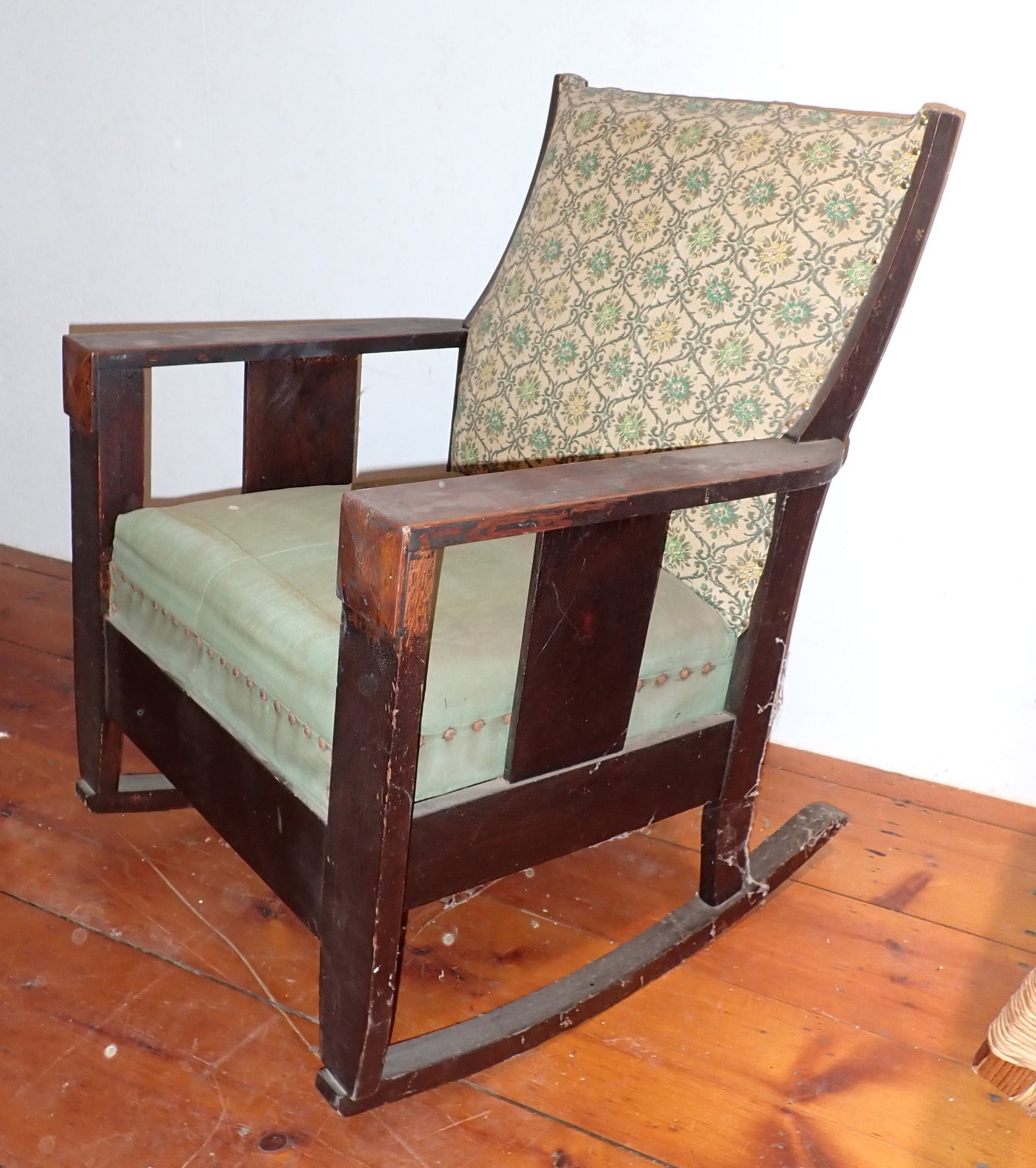 Mission Style Rocker: Approx 26 3/4" wide, 19" to seat, 17 1/2" deep, 36" tall. NO SHIPPING ! Bring help to remove from house !