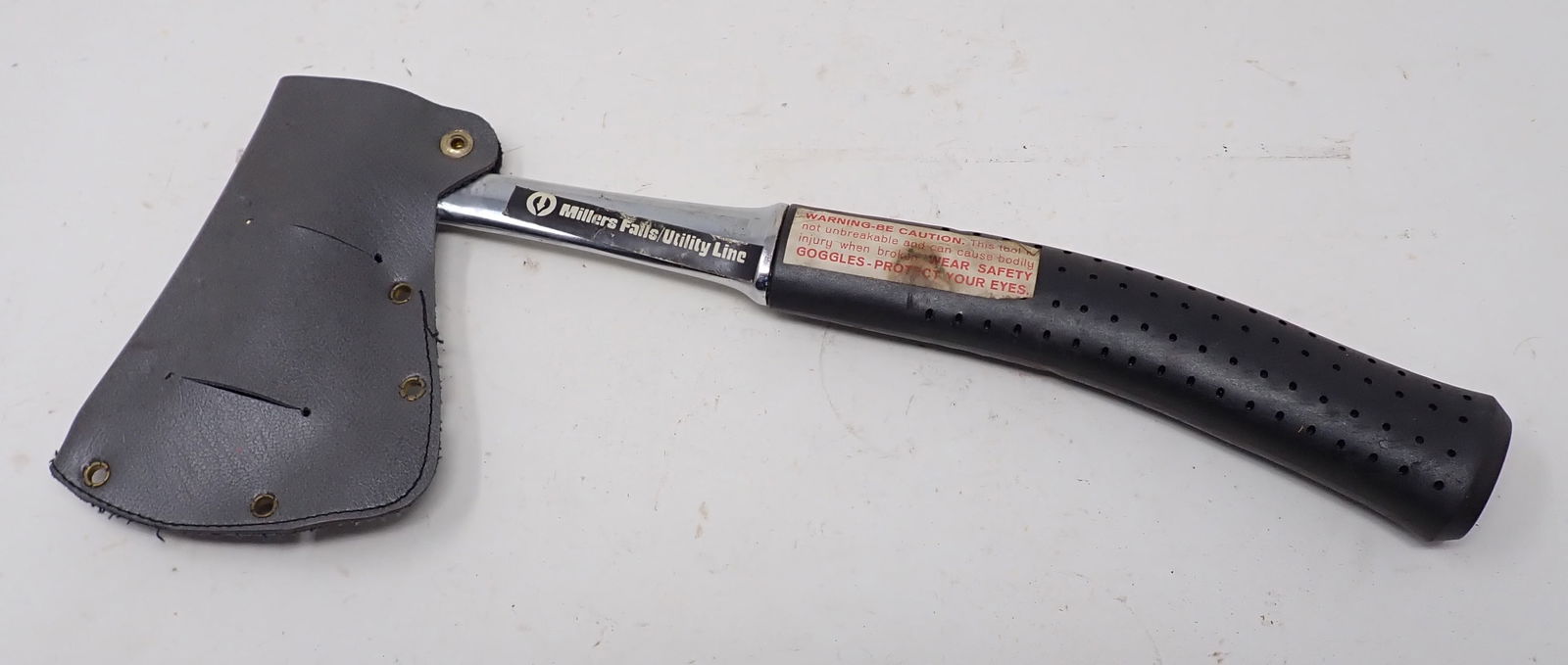 Millers Falls Utility Line Hachet / Axe (1 of 5)