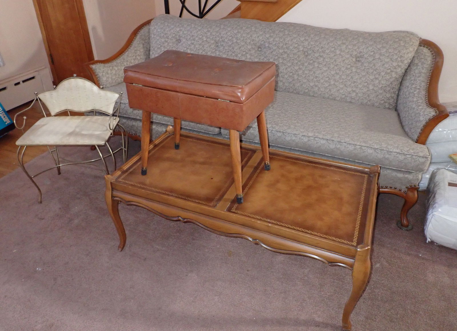 Sofa Vanity Stool Coffee Table (1 of 6)