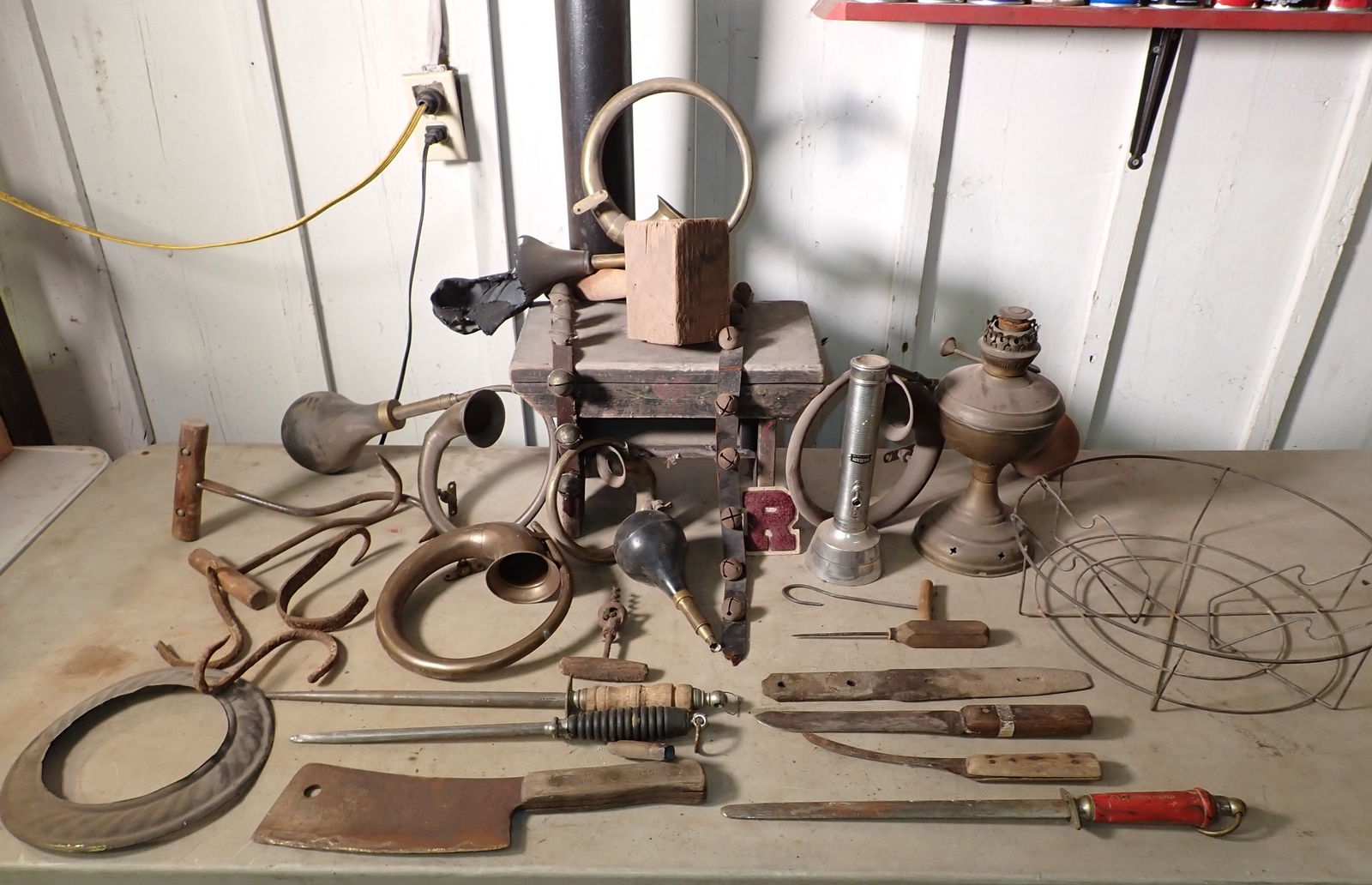 Stool Car Horns Eveready Flashlight Butcher Tools (1 of 8)