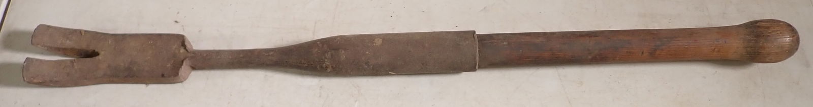 Early Pry Bar (1 of 5)