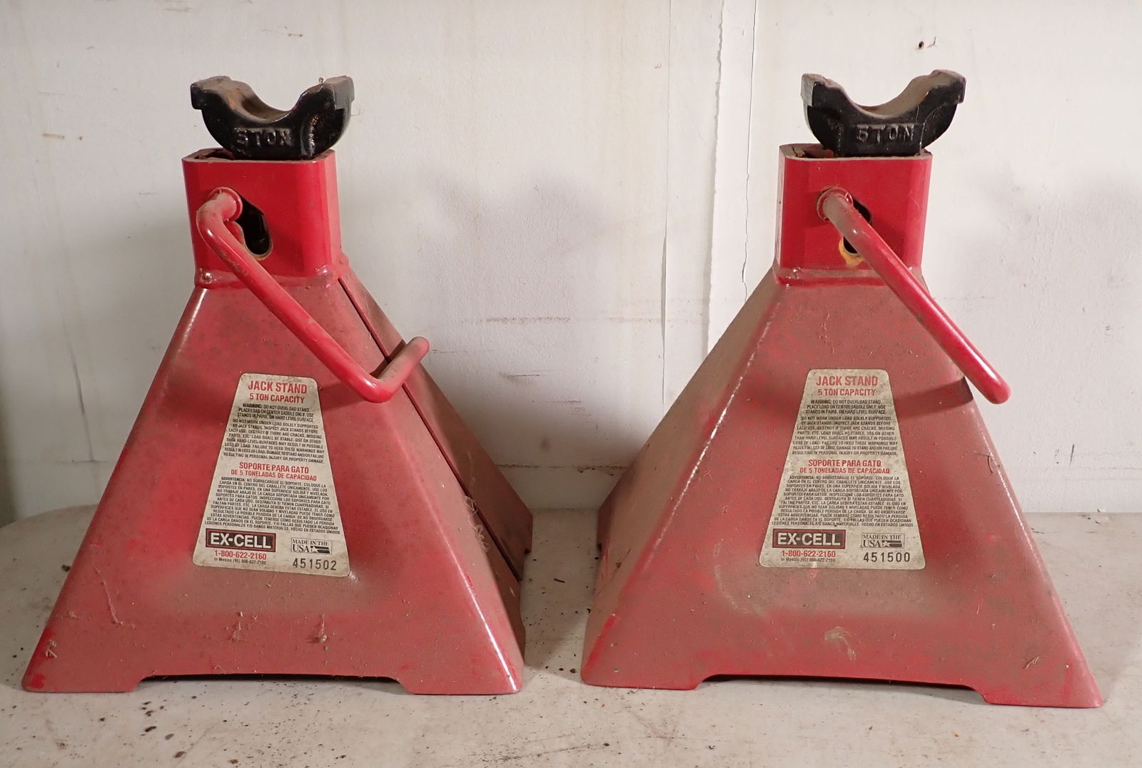 Ex-Cell 5 Ton Jack Stands (1 of 2)