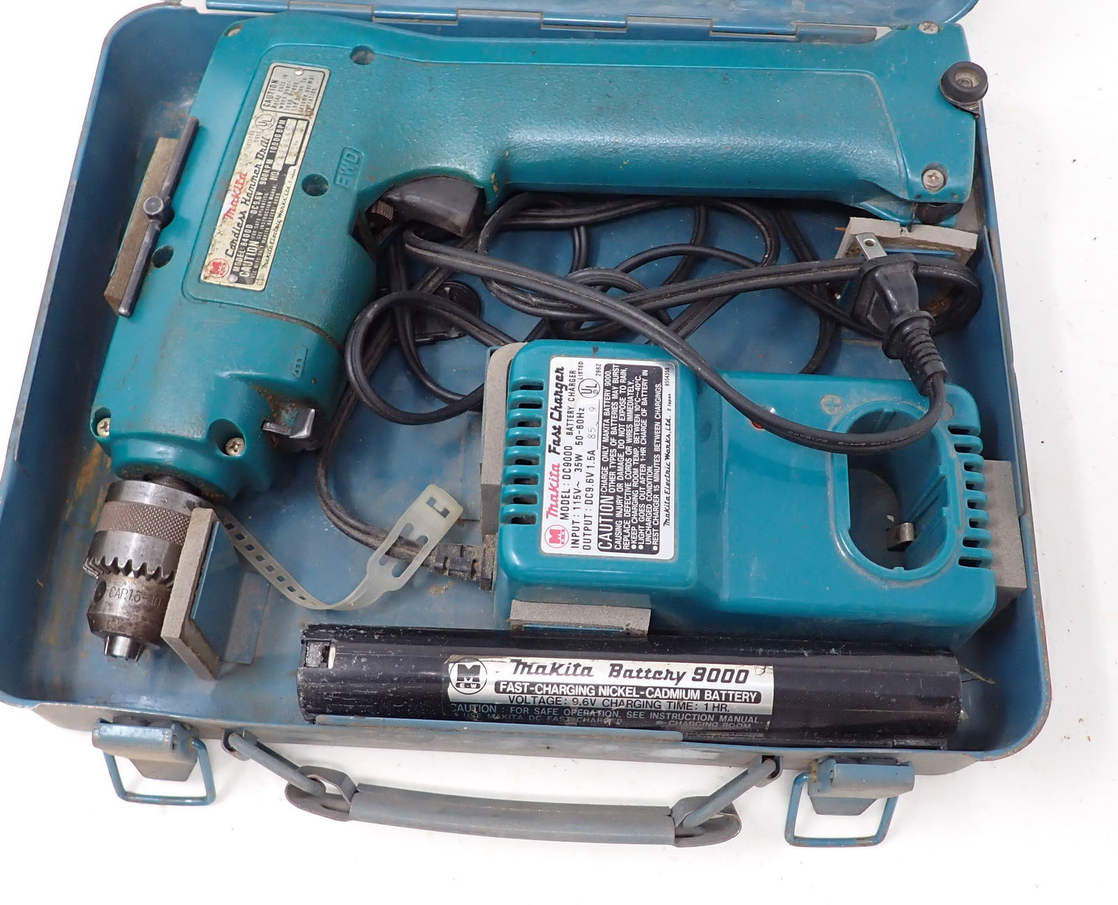 Makita 8400D Hammer Drill (1 of 2)