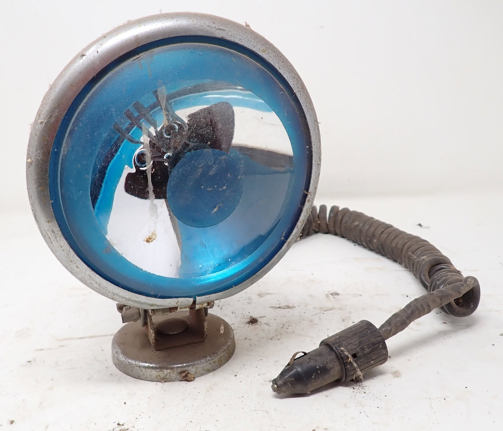 Vintage Supervenus Chrome Spotlight (1 of 3)