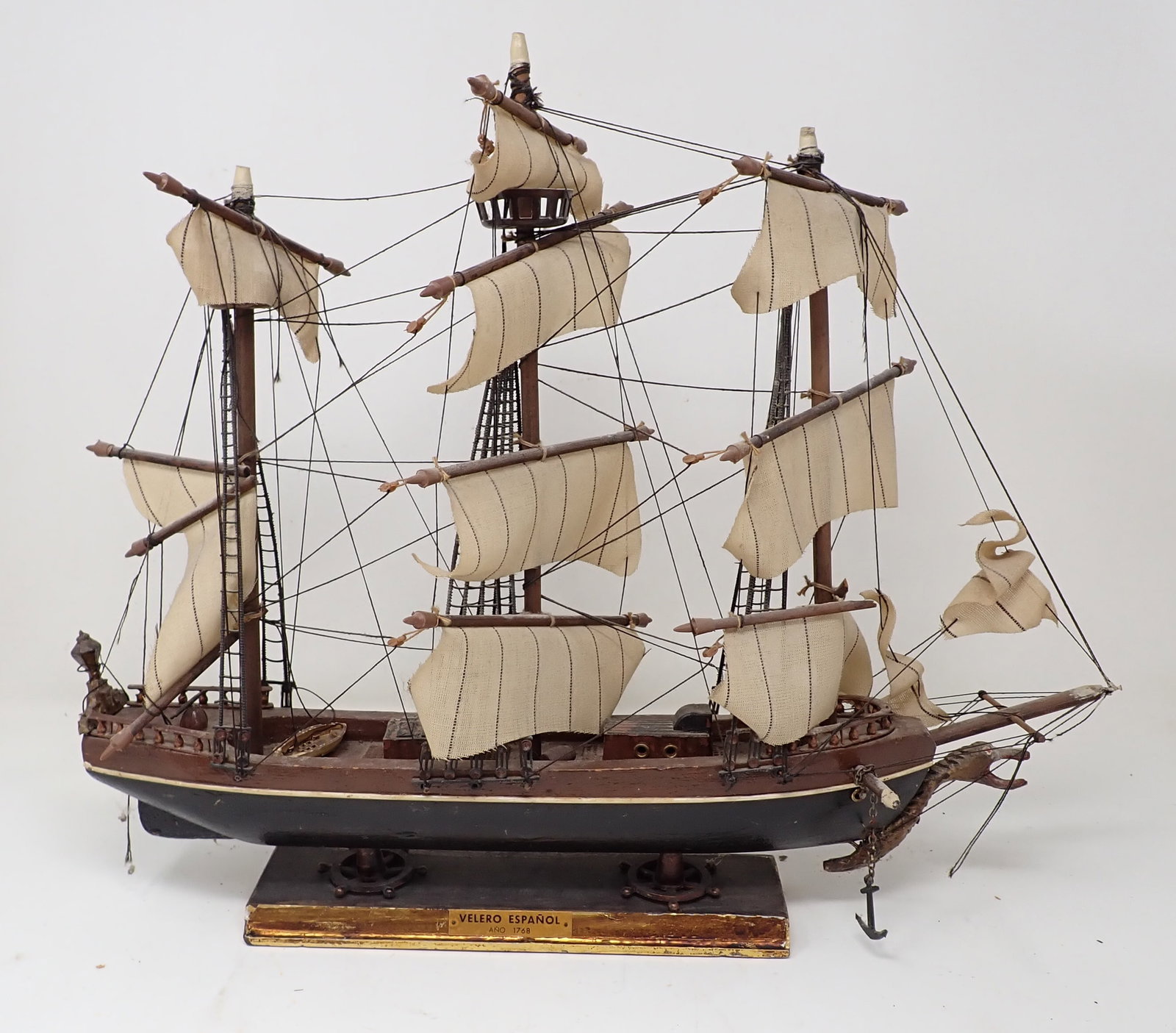 Velero Espanol Wooden Ship Model: Approx 17" x 14 1/2" tall. NO SHIPPING !