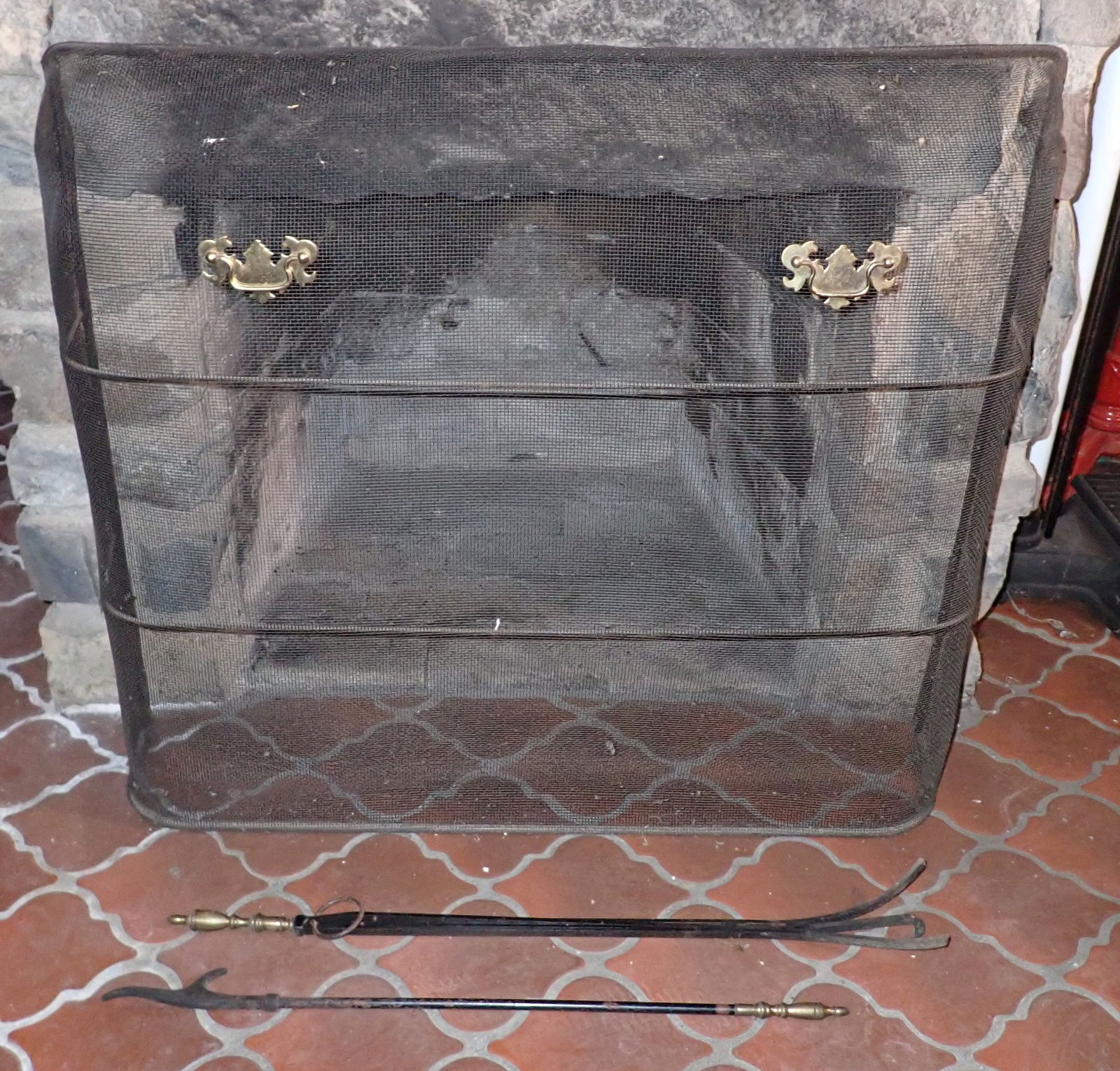 Fireplace Screen & Tools (1 of 3)