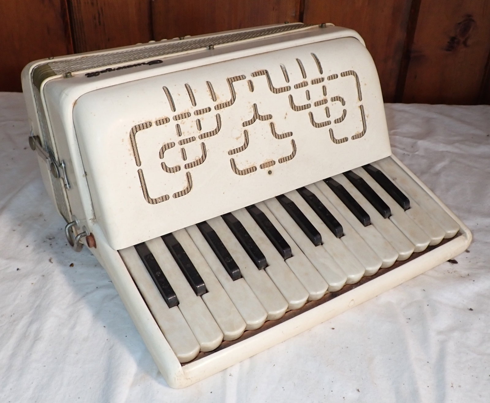 Crucianelli Accordian: Accordian