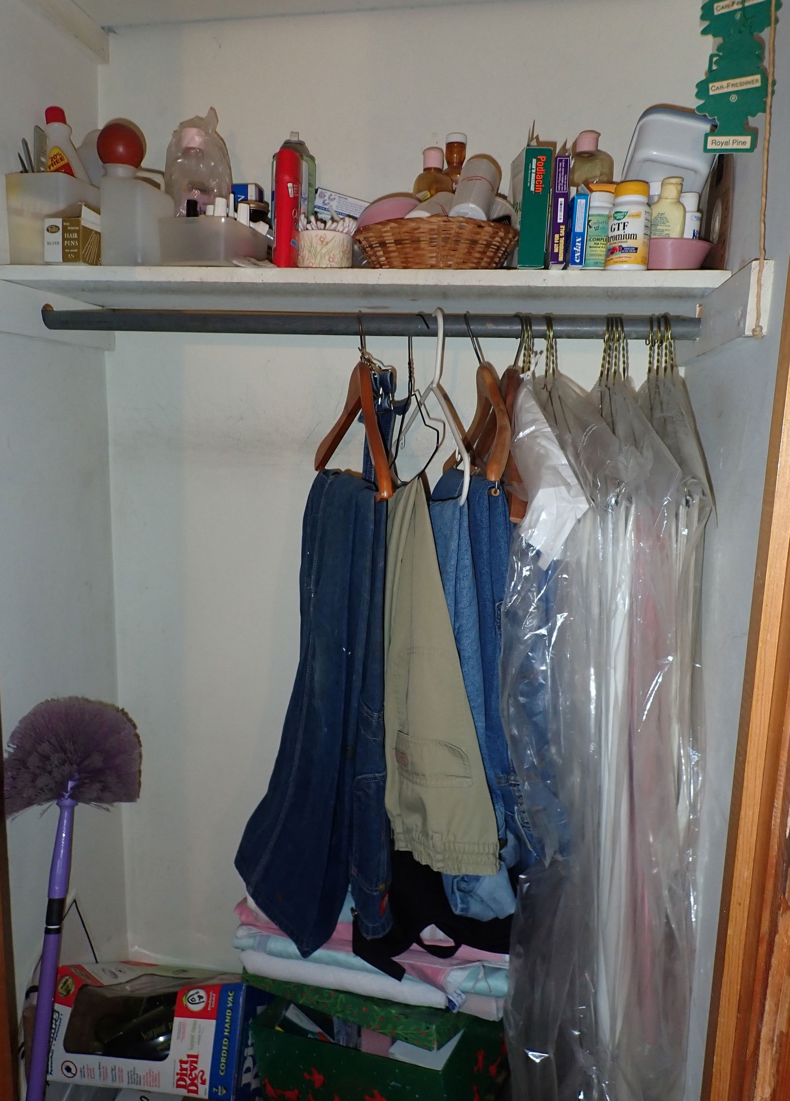 Steamer Pot and Misc Closet Contents (1 of 6)