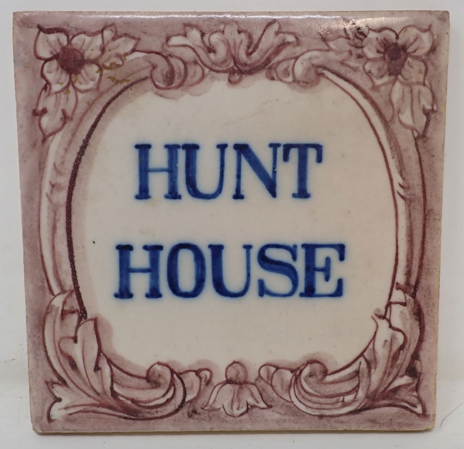 Hunt House Tile: Approx 51/2" x 5 1/2"
