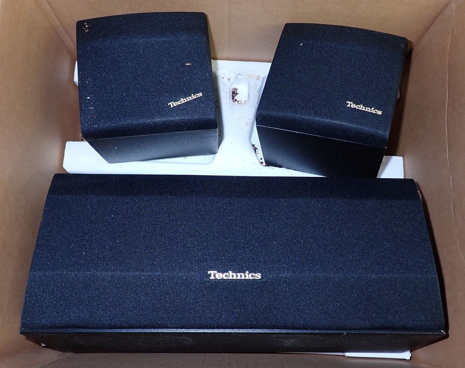 Technics SB-C80 Speaker System (1 of 2)