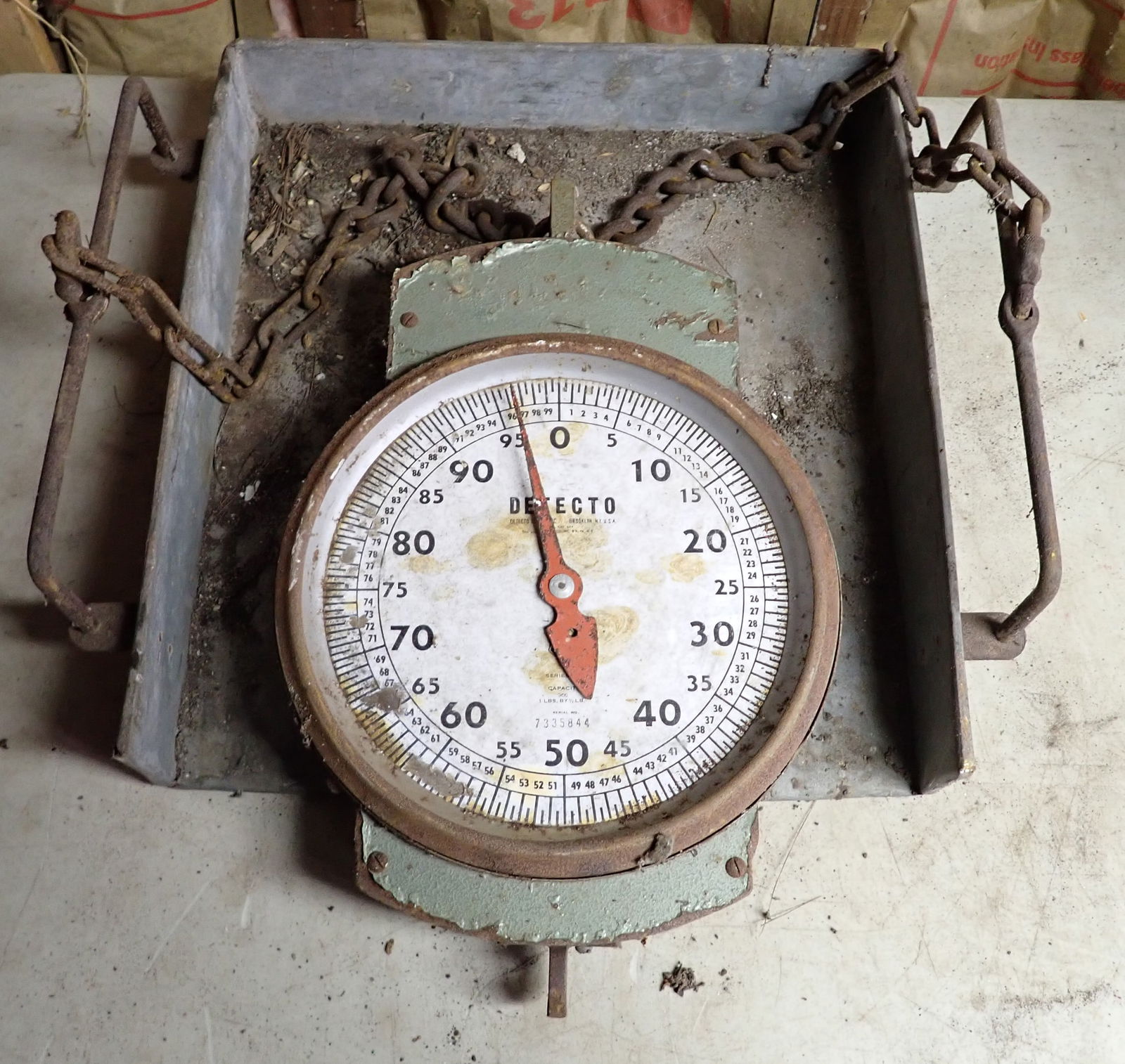 Hanging Detecto Scale & Tray (1 of 2)