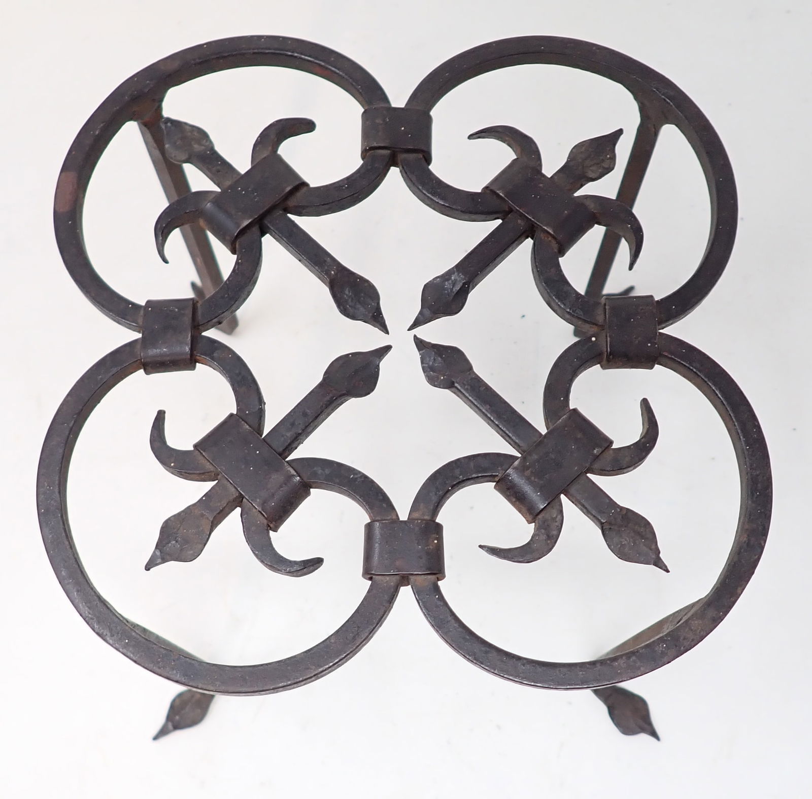 Footed Wrought Iron Trivet (1 of 4)