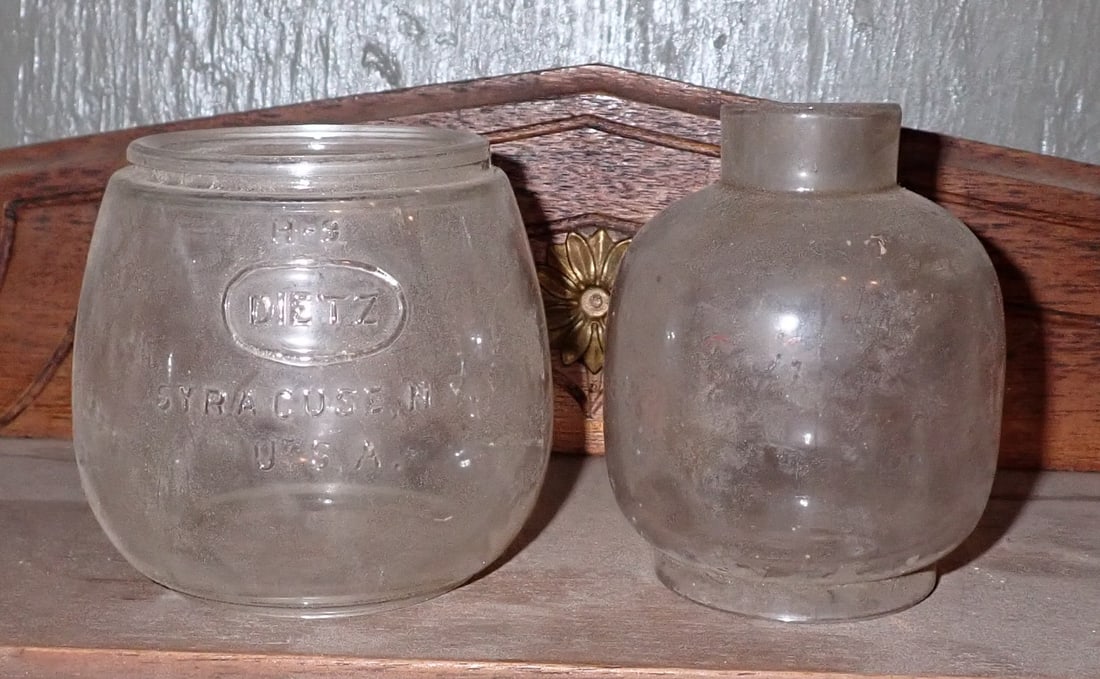 Lantern Globes incl Dietz Comet (1 of 3)