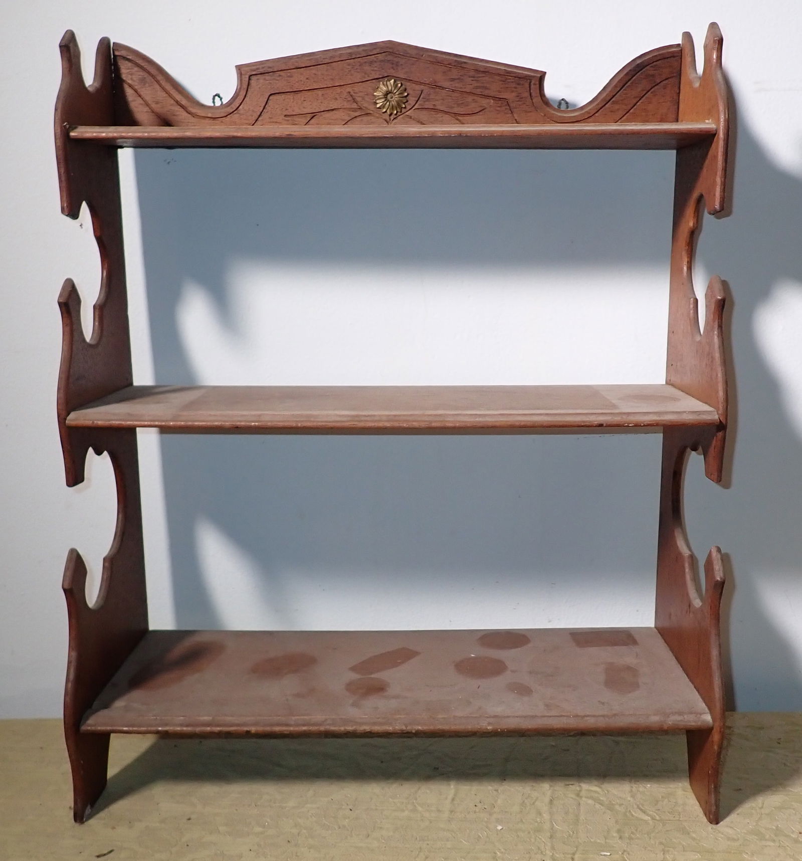 Knick Knack Wall Shelf (1 of 4)