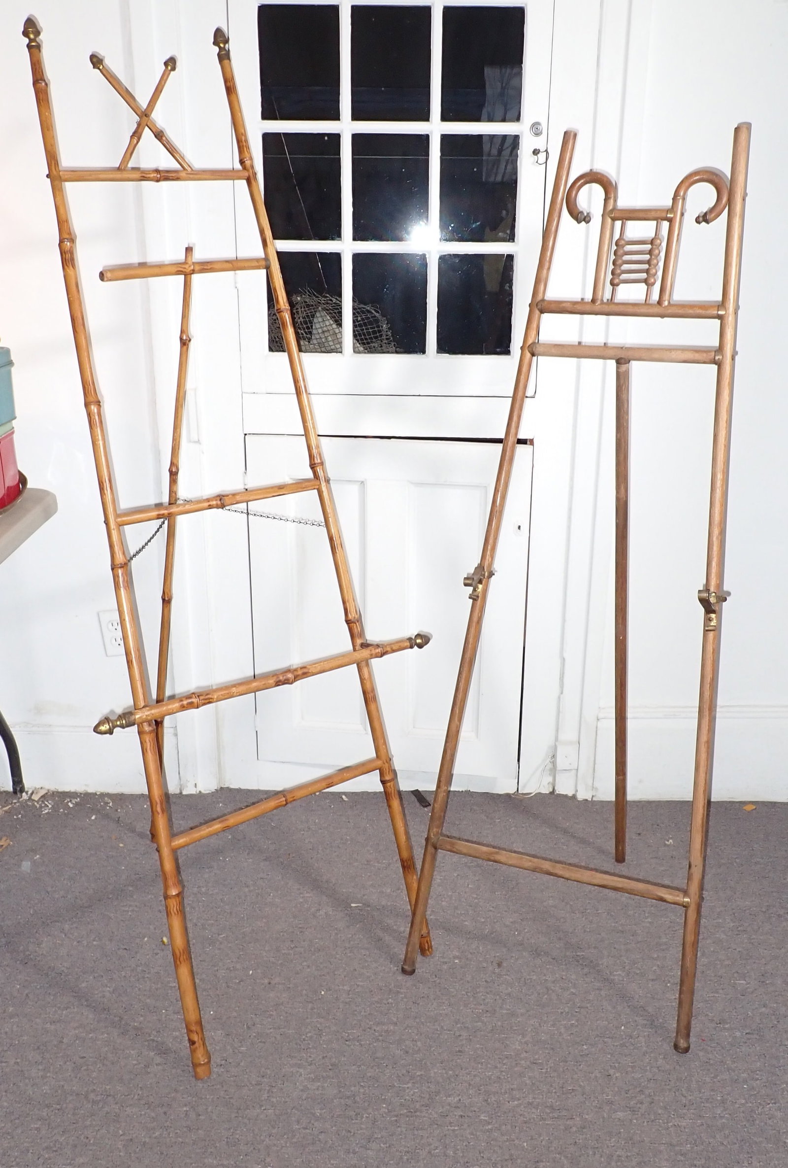 Bamboo & Wood Art Easels: Easel on left is apprx 25 1/2" x 64". NO SHIPPING