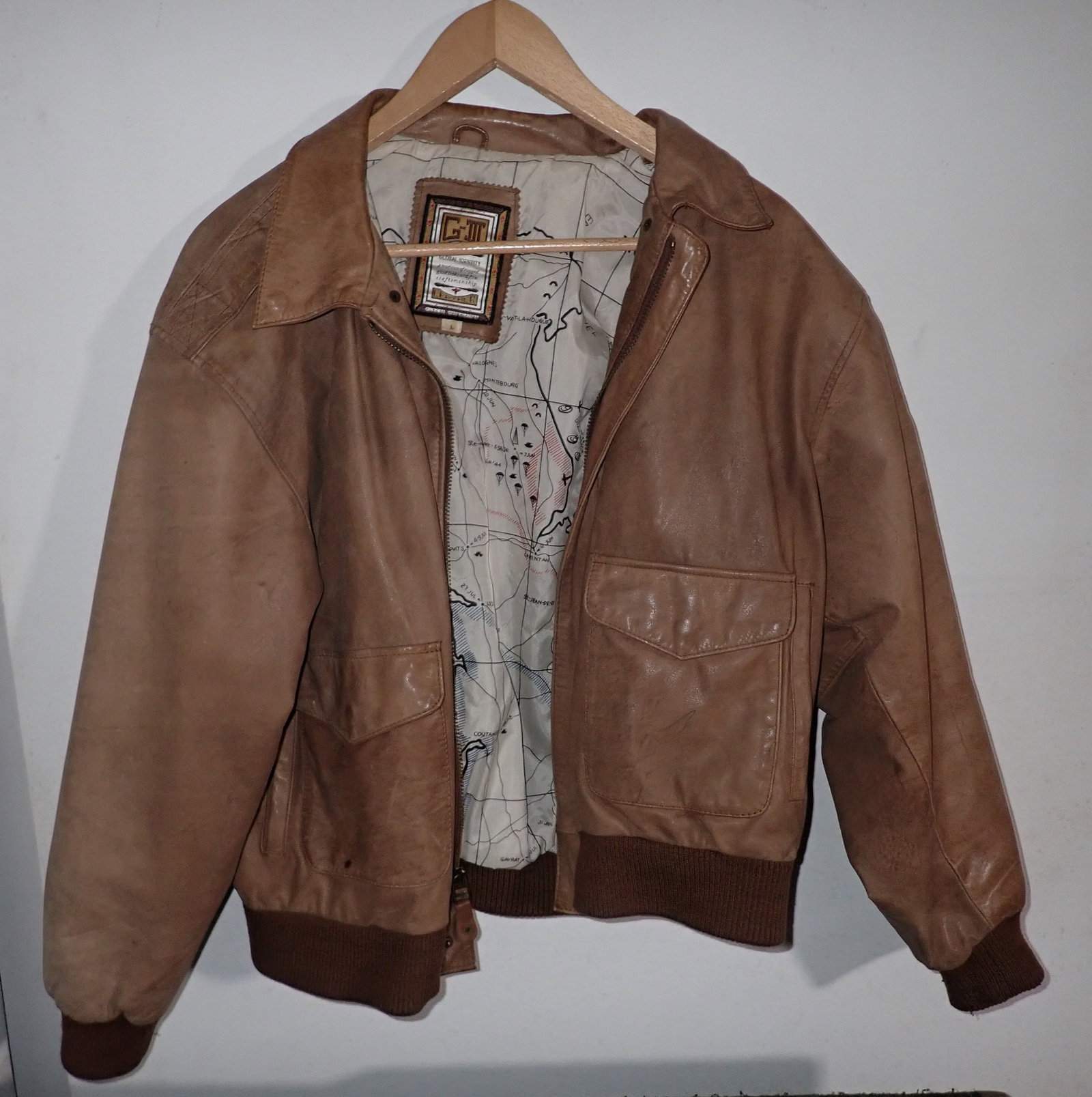 Wilsons & Global Identity Jackets: Size Large