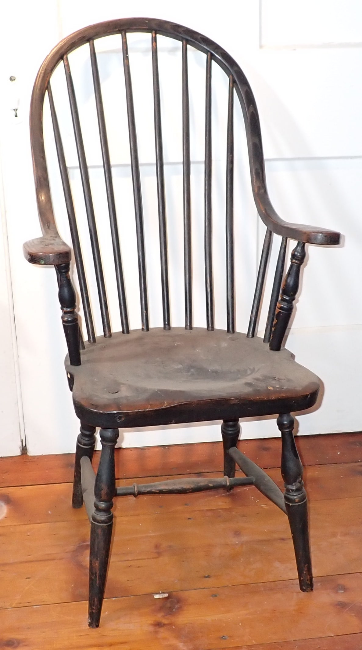 Windsor Arm Chair: Approx 23 1/4" wide, 18" to seat, 16 3/4" deep, 41" tall. NO SHIPPING !