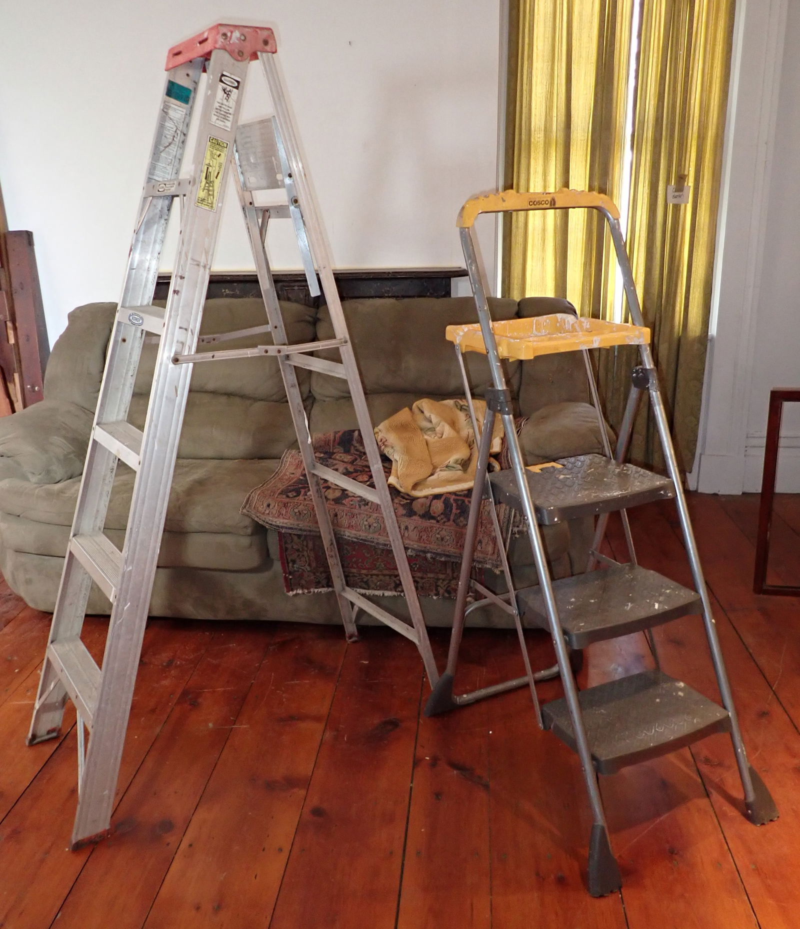 Werner & Cosco Step Ladders (1 of 3)