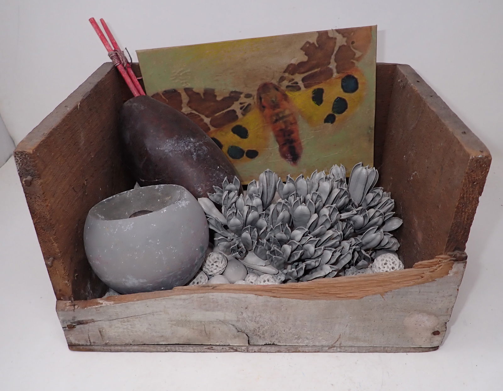 Wally Barnette Folk Art (1 of 2)