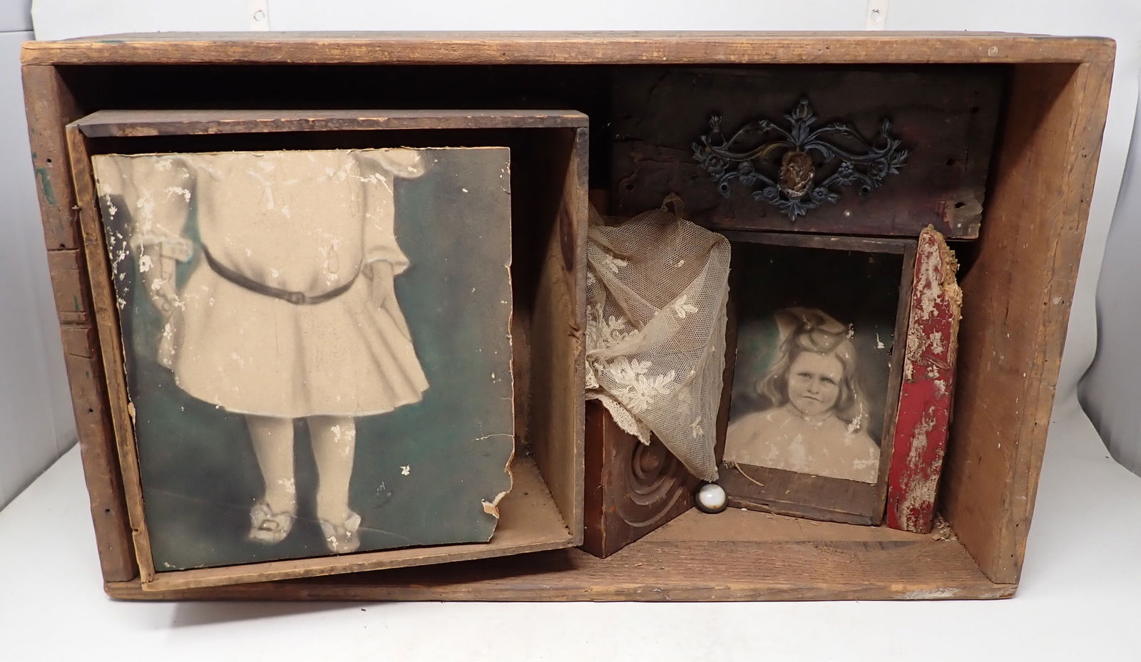 Wally Barnette Folk Art (1 of 3)