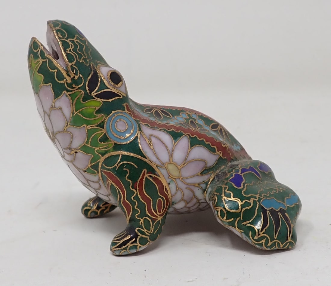 Porcelain Frog: Approx 3" long, 2 3/8" tall