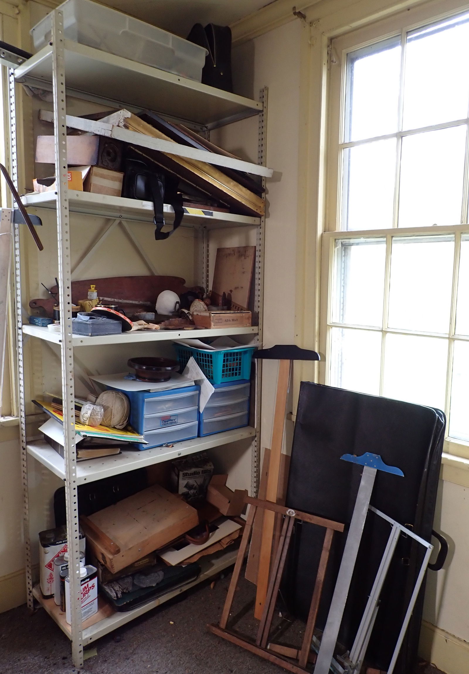 Shelf & Misc (1 of 8)