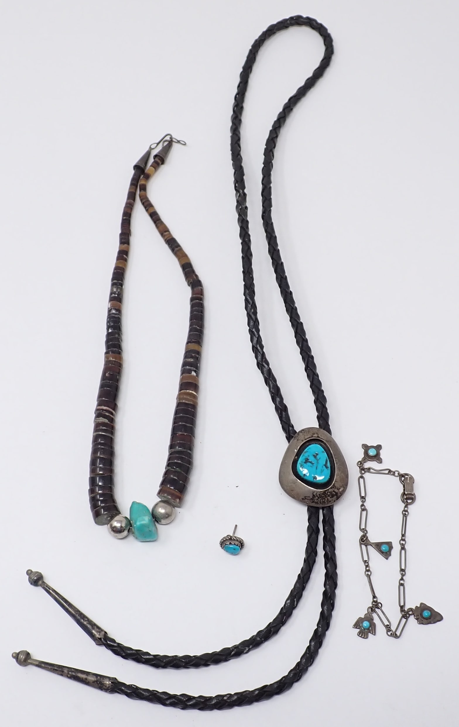 Turquoise Bolo Necklace Bracelet & Earring: Getting all pictured