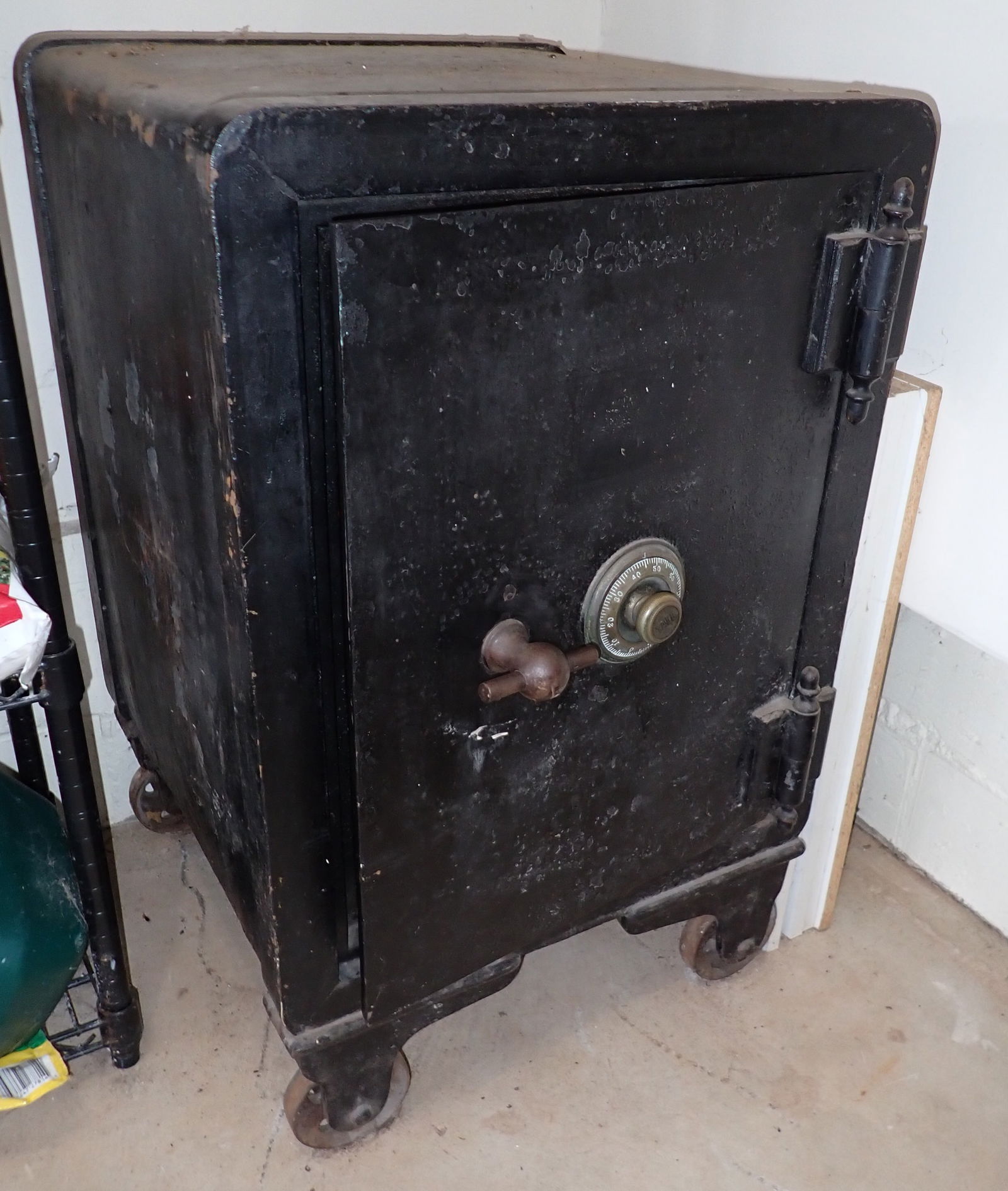 Safe: Apprx 20 1/2" x 20 1/4" x 31 3/4" tall. No shipping ! Bring proper help and equipment to load. They have the combination for this safe. Located in the garage.
