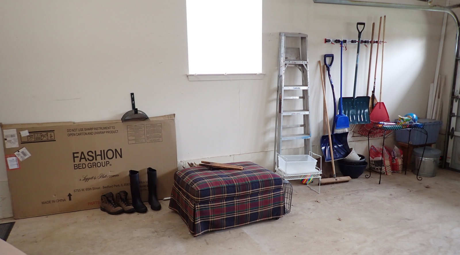 Ladder Shovels Rakes & Misc (1 of 6)