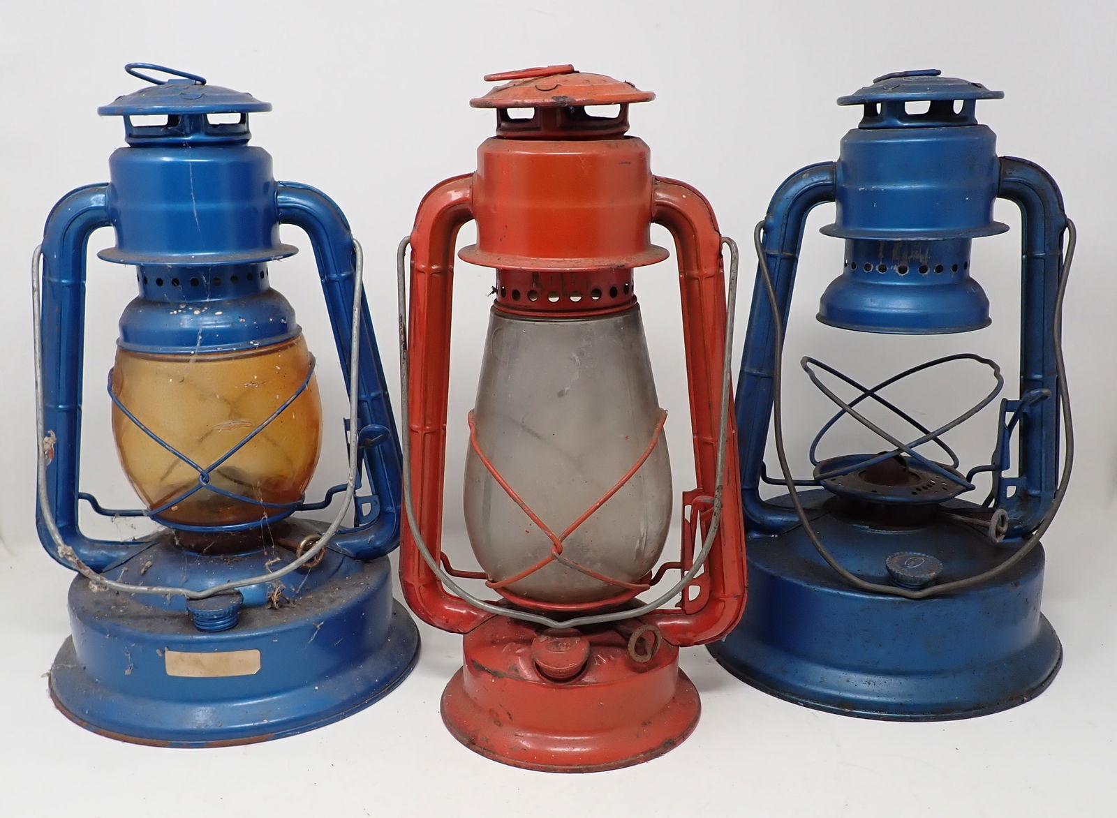 Dietz Lantern Incl. Little Wizard & No. 100 Special (1 of 7)