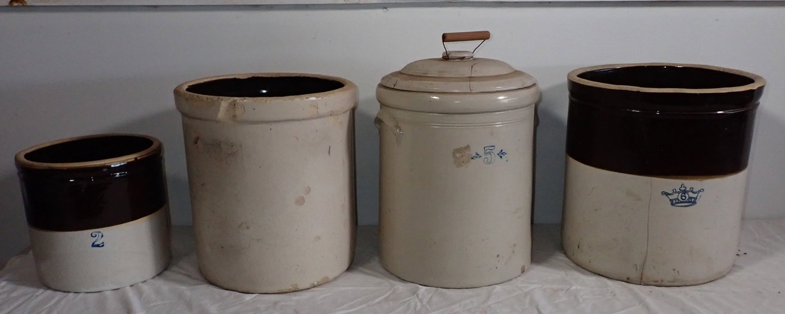 4 Stoneware Crocks as is: NO SHIPPING !!!