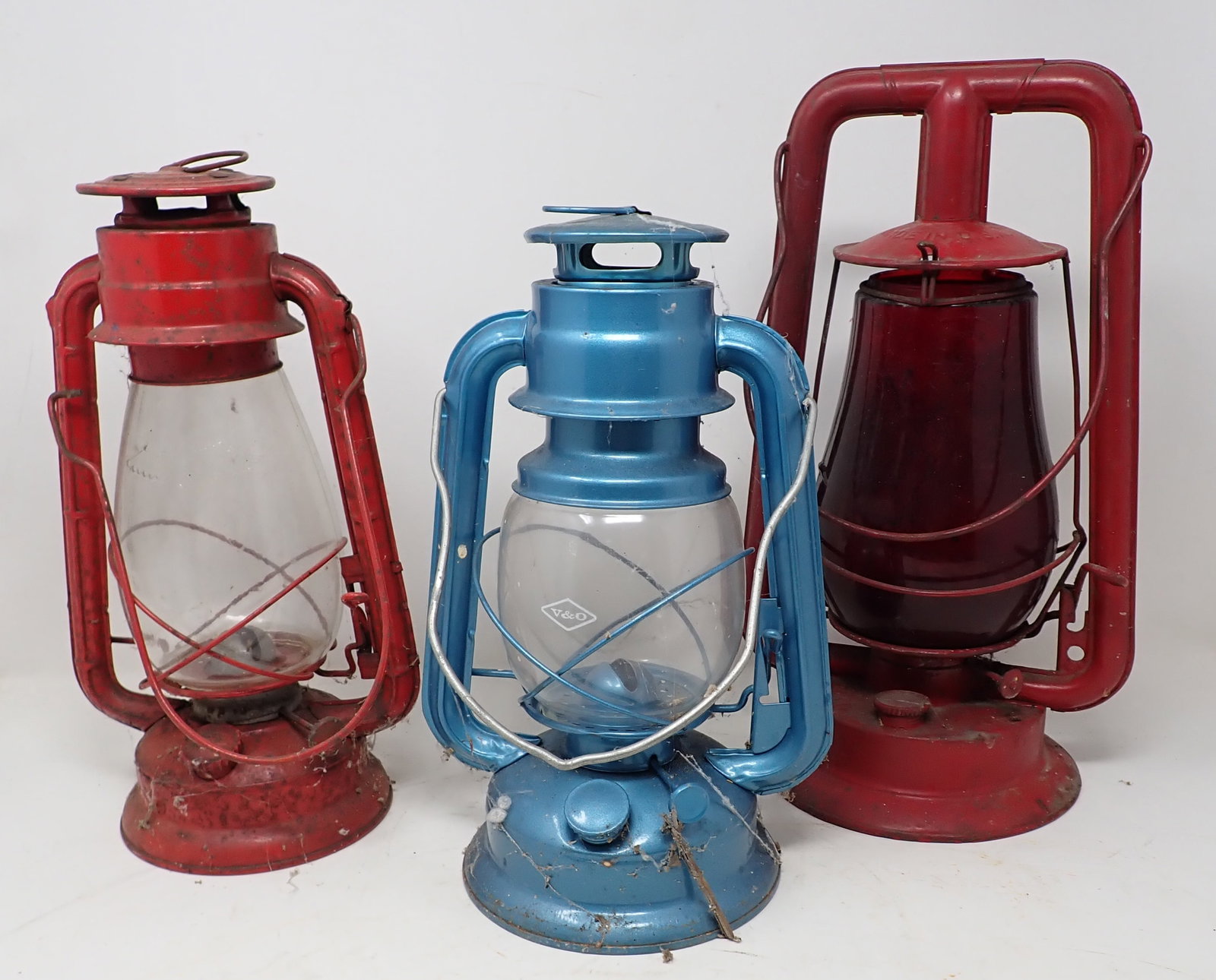 Misc Lanterns Incl. Wingedwheel No.500: Getting all pictured.