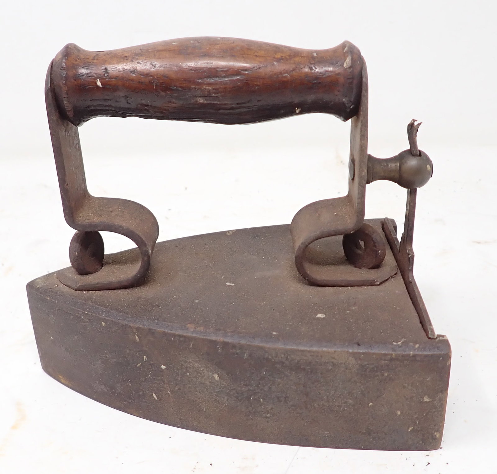 Early Sad Iron (1 of 7)