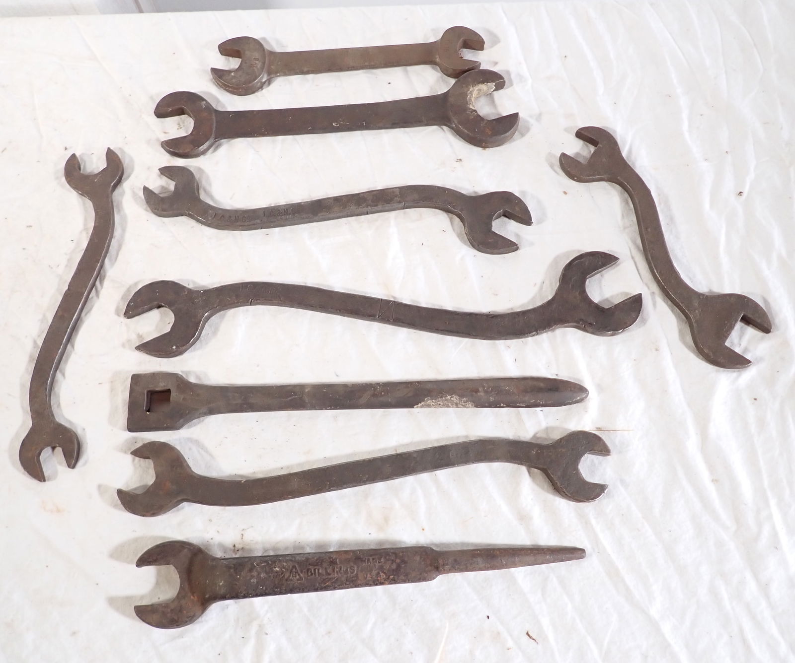Antique Wrenches incl L.C.&N Co. (1 of 5)
