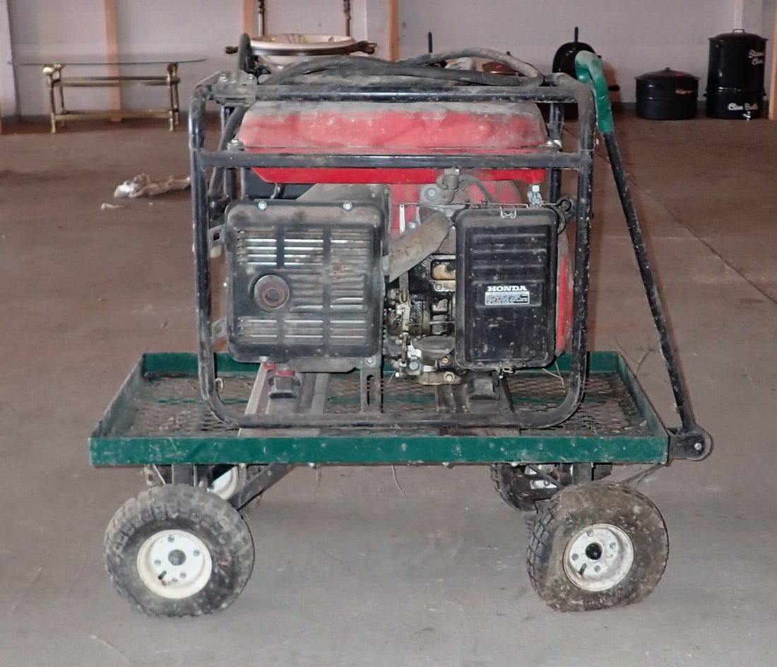 Honda EB 4000 Generator (1 of 5)