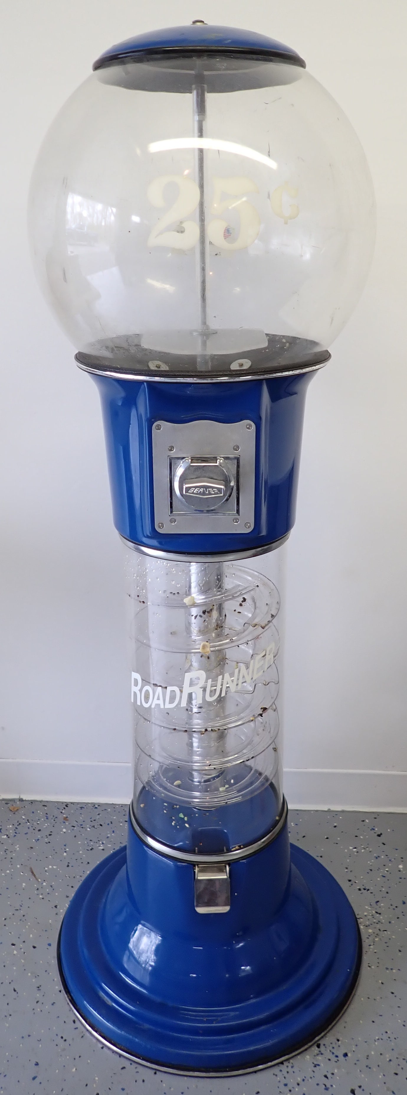 25 Cent Bubble Gum Machine (1 of 4)