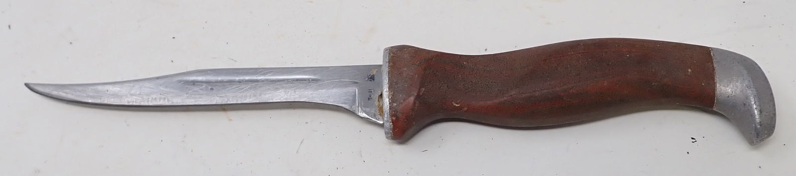 Cutco 1069 Hunting Knife (1 of 2)