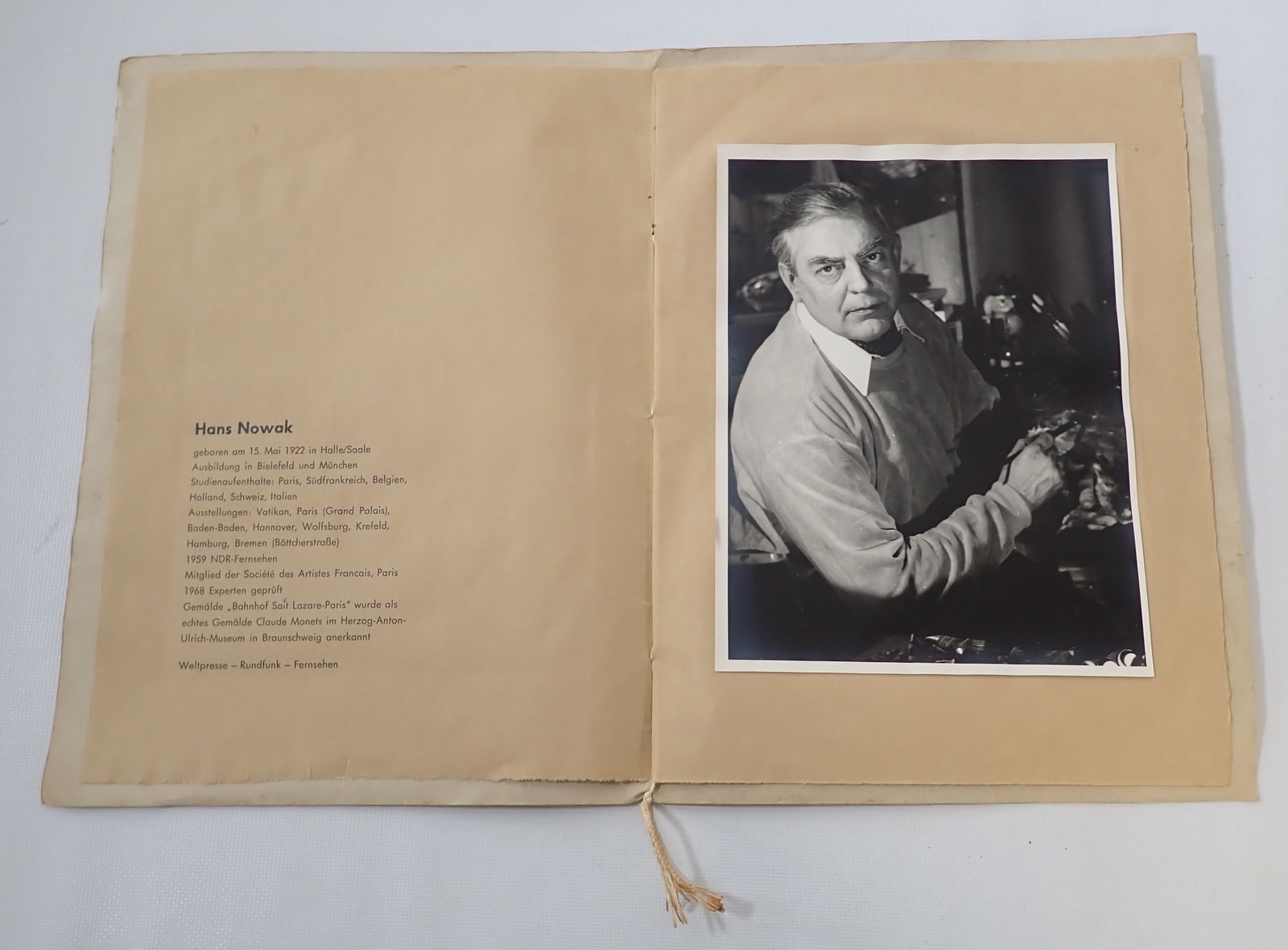 Hans Nowak Signed Art Portfolio (1 of 11)