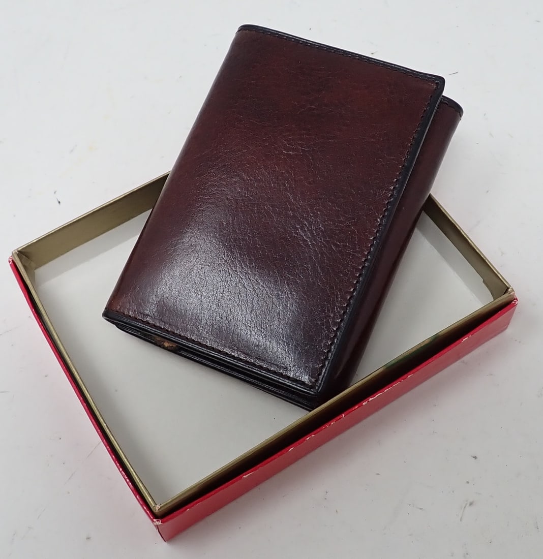 Mens Bosca Old Leather Wallet NOS: with original box
