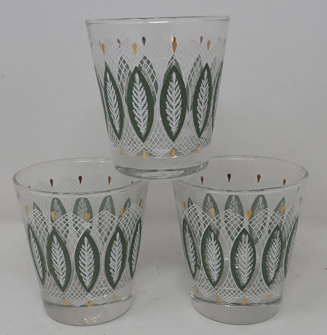 3 Vintage Scotch Glasses: Apprx 3" in diameter and 3 1/4" tall