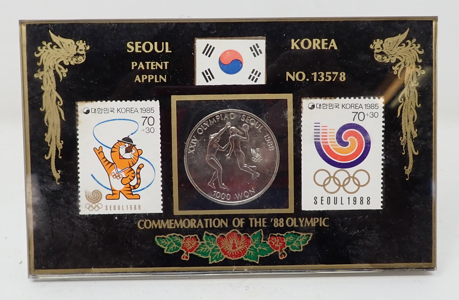 Bank of Korea 1988 Olympics Coin & Stamps: Commemorative coin & Stamps of 1988 Olympics
