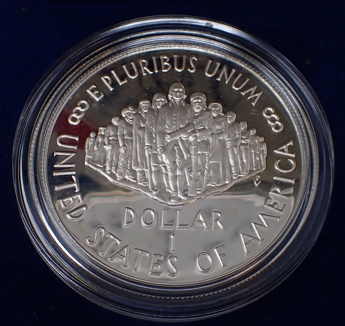 United States $1 Constitution Coin (1 of 4)