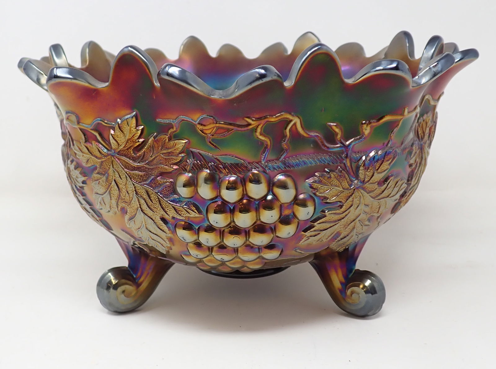 Carnival Glass Grape Pattern Footed Fruit Bowl (1 of 4)