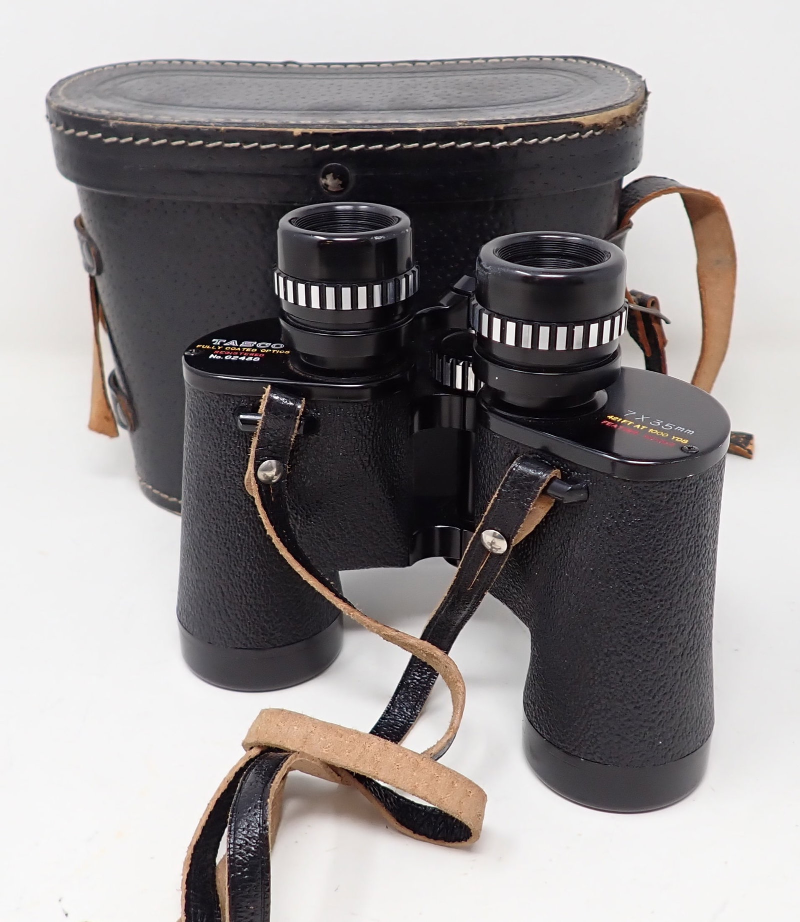 Tasco 7x35 Binoculars (1 of 3)