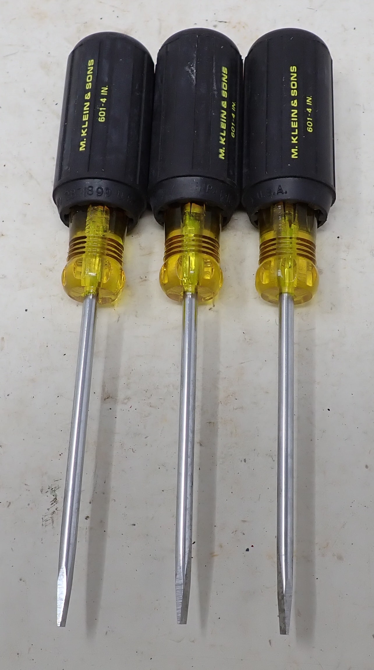 3 Klein 601 - 4in Screwdrivers (1 of 2)