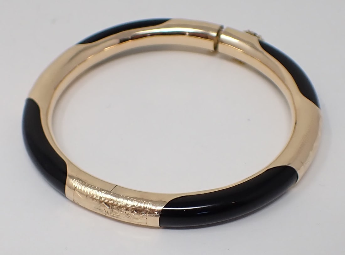 Gold and Black Onyx Bangle Bracelet (1 of 3)